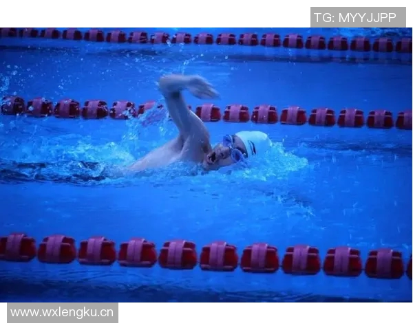 畅游水世界展风采 激情泳动成就精彩体育表演会 畅游水世界展风采 激情泳动成就精彩体育表演会