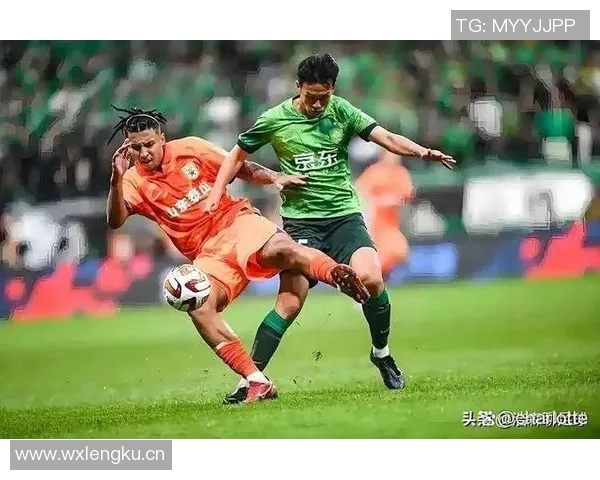 北京足球队配合变革引发热议球迷期待新战术带来胜利希望