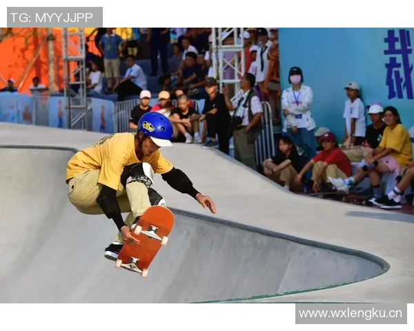 广州滑板队在极限运动嘉年华积分榜中以66分稳居第一名